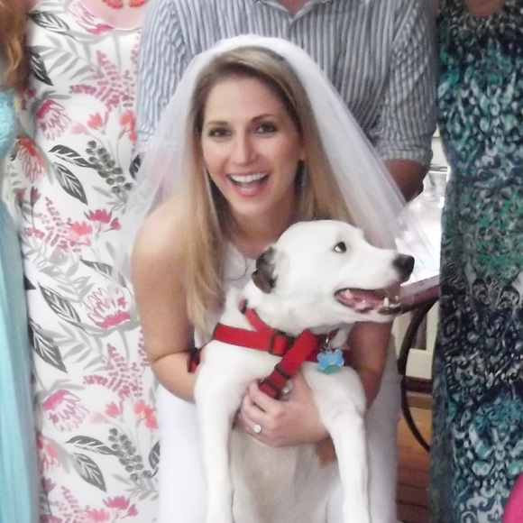 Meet your Posher, Jennifer - Picture 1 of 1